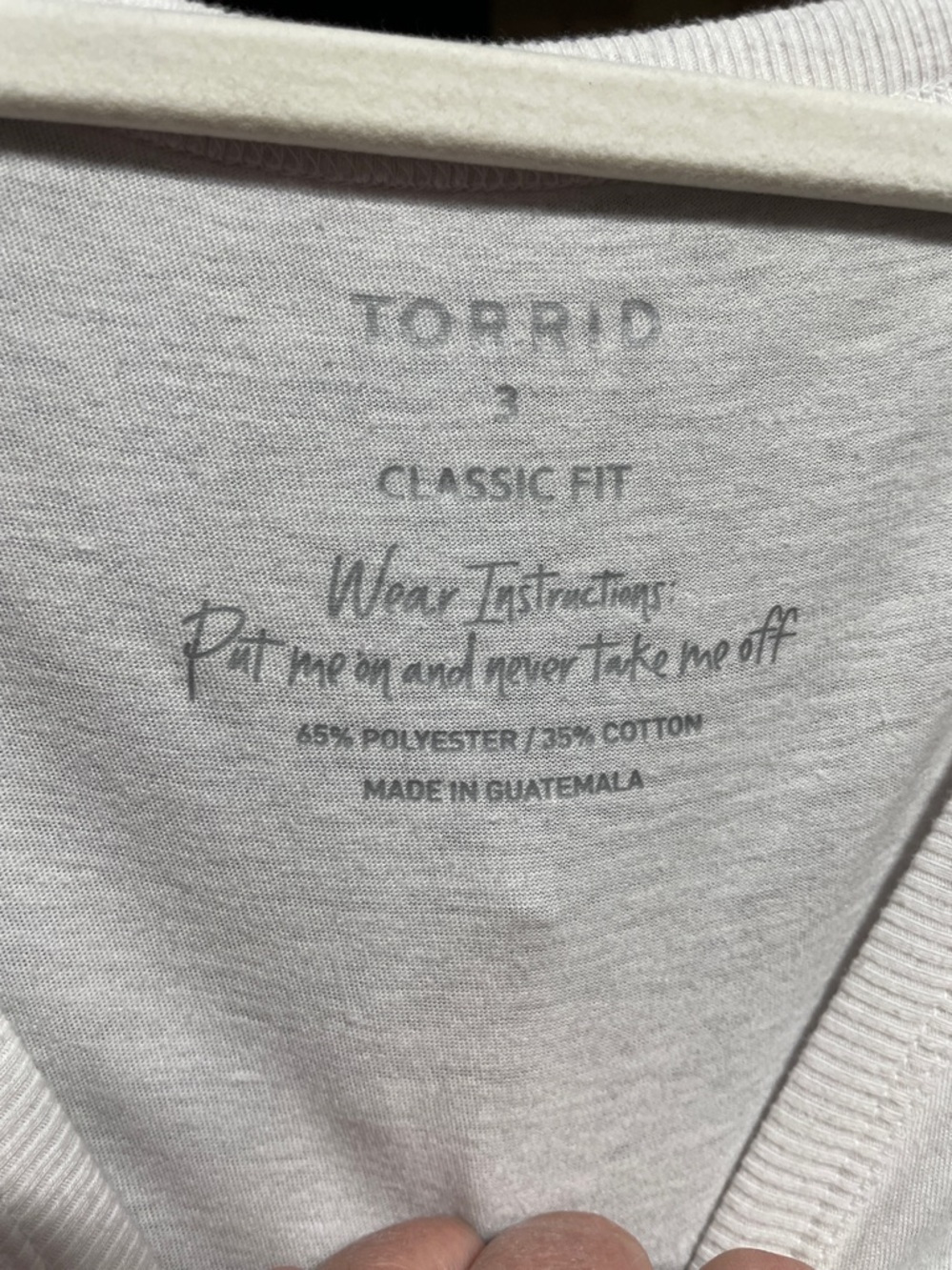 #304a size 3 torrid classic fit White V-Neck Tank Top - Picture 2 of 2